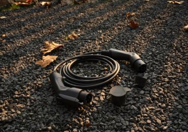 BESEN EV charging cable designed for outdoor charging applications